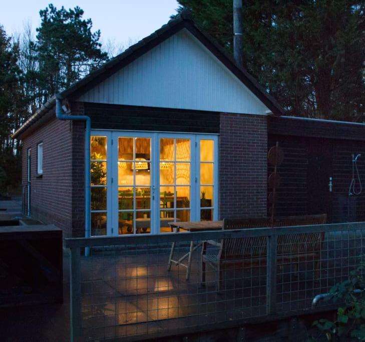 Balistyle Guesthouse Incl Hottub Near Amsterdam And Haarlem Велсен-Зёйд Экстерьер фото